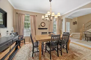 621 Dunhill Ln, Carol Stream, IL 60188 - Photo 8