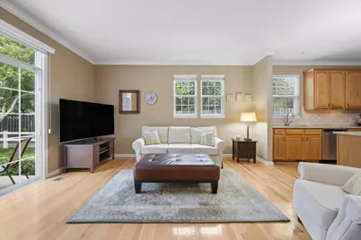 621 Dunhill Lane, Carol Stream, IL 60188 - Photo 6