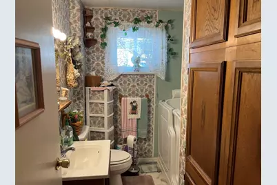 801 E Honeywell Avenue, Hoopeston, IL 60942 - Photo 24