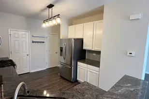 2254 Gallant Fox Cir, Montgomery, IL 60538 - Photo 4