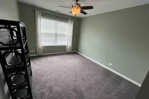 2254 Gallant Fox Cir, Montgomery, IL 60538 - Photo 12