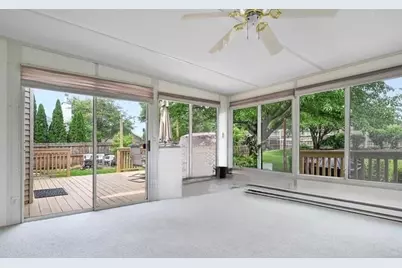 360 Lakeview Drive, Aurora, IL 60506 - Photo 22