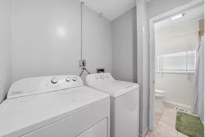 206 Judy Lane, Streamwood, IL 60107 - Photo 14