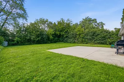 206 Judy Lane, Streamwood, IL 60107 - Photo 4