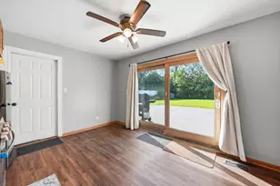 206 Judy Ln, Streamwood, IL 60107 - Photo 16