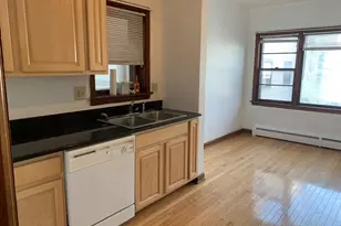 4208 N Leavitt St, Chicago, IL 60618 - Photo 10
