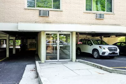 4939 S Dorchester Avenue #5F, Chicago, IL 60615 - Photo 2