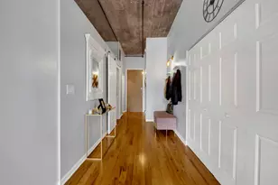 621 S Plymouth Ct, Chicago, IL 60605 - Photo 2