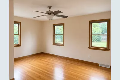 6926 W 115th Place, Worth, IL 60482 - Photo 12