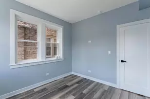5131 W Roscoe St, Chicago, IL 60641 - Photo 8