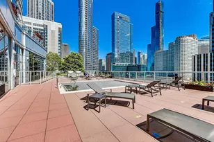 240 E Illinois St, Chicago, IL 60611 - Photo 30