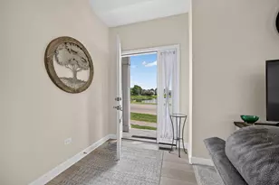 511 Amherst Dr, Sycamore, IL 60178 - Photo 6