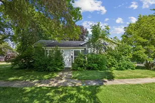 600 3rd St, Harvard, IL 60033 - Photo 2