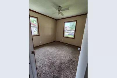 1036 Avenue E, Rochelle, IL 61068 - Photo 6