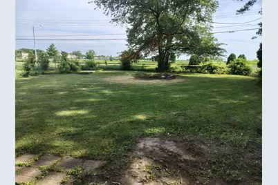 1036 Avenue E, Rochelle, IL 61068 - Photo 12