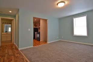 2116 Champlain St, Ottawa, IL 61350 - Photo 2
