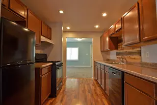 2116 Champlain St, Ottawa, IL 61350 - Photo 4