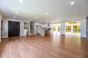 9S215 Florence Ave, Downers Grove, IL 60516 - Photo 6