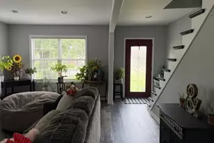 1208 Main St, Mendota, IL 61342 - Photo 2