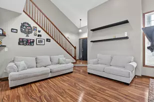 1160 S Heritage Dr, Diamond, IL 60416 - Photo 2