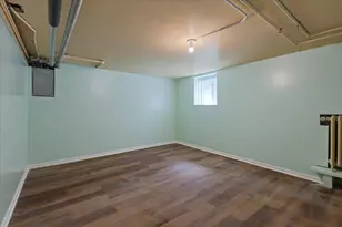 6515 N Maplewood Ave, Chicago, IL 60645 - Photo 30
