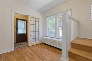 6515 N Maplewood Ave, Chicago, IL 60645 - Photo 16