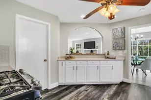 38312 Imperial Ln, Beach Park, IL 60087 - Photo 14