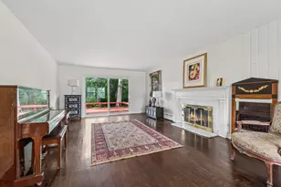 2910 Cherokee Ln, Riverwoods, IL 60015 - Photo 14