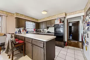 1860 State St, Calumet City, IL 60409 - Photo 12