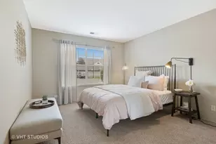 61 Kensington Cir, Wheaton, IL 60189 - Photo 14