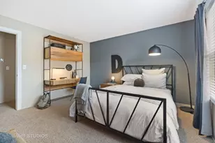63 Kensington Cir, Wheaton, IL 60189 - Photo 26
