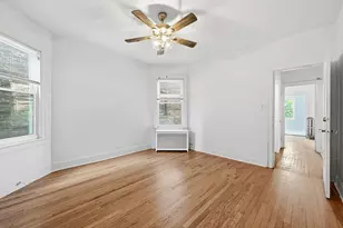 7806 S Cregier Ave, Chicago, IL 60649 - Photo 10