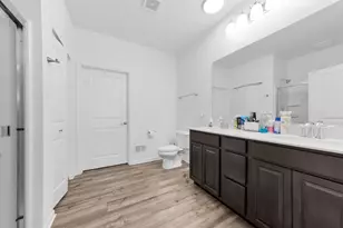 135 S Devoe Dr, Oswego, IL 60543 - Photo 18