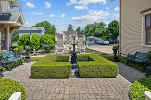 325 N State St, Marengo, IL 60152 - Photo 32