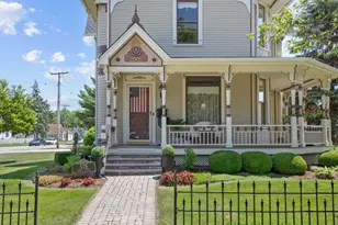 325 N State St, Marengo, IL 60152 - Photo 2