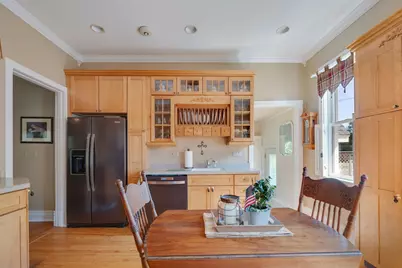 325 N State Street, Marengo, IL 60152 - Photo 16