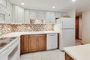 1365 Ashland Ave, Des Plaines, IL 60016 - Photo 14