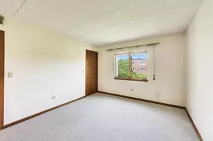1365 Ashland Ave, Des Plaines, IL 60016 - Photo 22