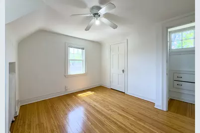 216 Wilcox Avenue, Elgin, IL 60123 - Photo 18