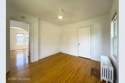 216 Wilcox Avenue, Elgin, IL 60123 - Photo 12