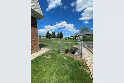 1627 Woodbine Drive, Round Lake Beach, IL 60073 - Photo 10