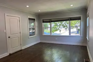 2224 Foster St, Evanston, IL 60201 - Photo 4