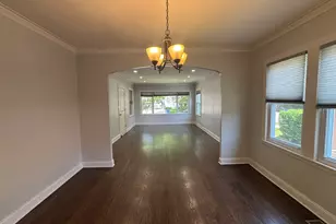 2224 Foster St, Evanston, IL 60201 - Photo 6