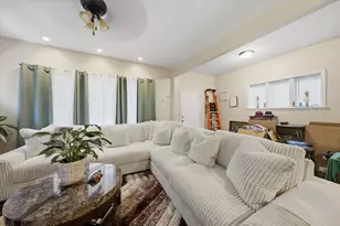7614 S Carpenter St, Chicago, IL 60620 - Photo 6