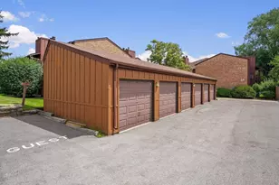 1S055 Spring Rd, Oakbrook Terrace, IL 60181 - Photo 24