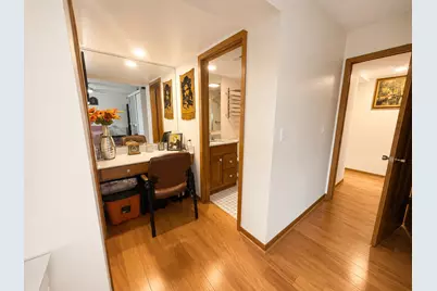 1380 Oakwood Avenue #204, Des Plaines, IL 60016 - Photo 14