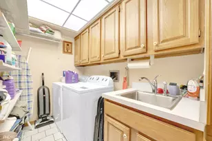 1380 Oakwood Ave, Des Plaines, IL 60016 - Photo 30