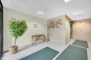 1380 Oakwood Ave, Des Plaines, IL 60016 - Photo 4