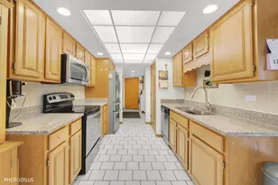 1380 Oakwood Ave, Des Plaines, IL 60016 - Photo 6