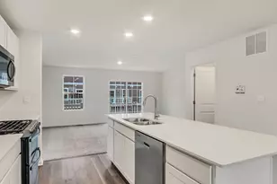 412 Lakeshore Ct, Saint Charles, IL 60174 - Photo 12